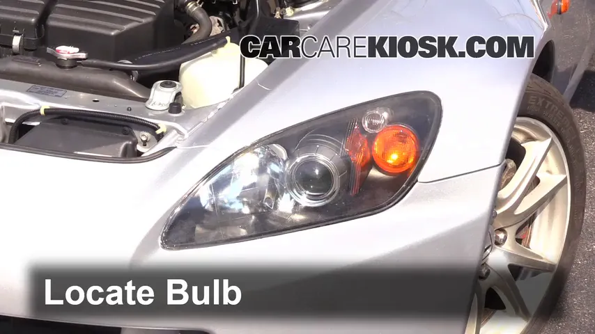 2005 Honda S2000 2.2L 4 Cyl. Éclairage Feux de croisement (remplacer l'ampoule)